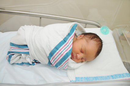 A exposi&ccedil;&atilde;o neonatal a antibi&oacute;ticos prejudica o crescimento infantil durante os primeiros seis anos de vida ao perturbar a coloniza&ccedil;&atilde;o microbiana intestinal