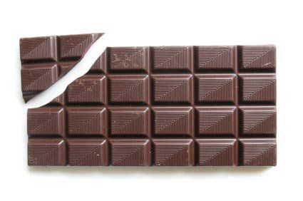 Chocolate di&aacute;rio pode proteger contra a resist&ecirc;ncia &agrave; insulina e melhorar os n&iacute;veis de enzimas hep&aacute;ticas