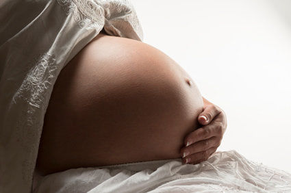 Gr&aacute;vidas que ingerem duas x&iacute;caras de caf&eacute; ao dia ou mais podem ter um risco duas vezes maior de abortamento