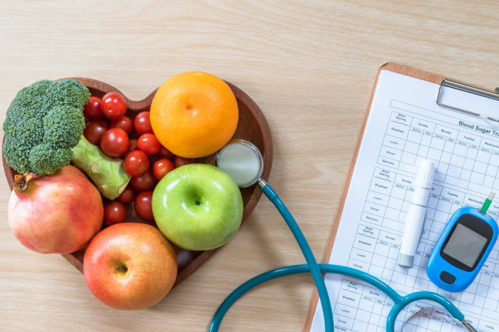 Idade mais jovem no in&iacute;cio do diabetes tipo 2 foi associada a maior risco de doen&ccedil;a cardiovascular e mortalidade por todas as causas