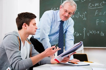 Níveis superiores de educação compensam o risco genético da doença de Alzheimer