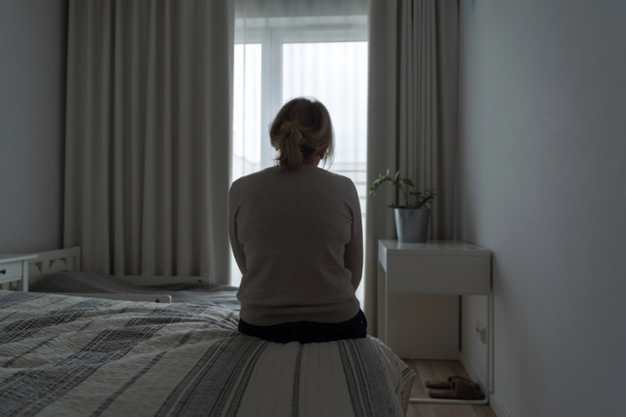 Seis sintomas depressivos da meia-idade associados à demência